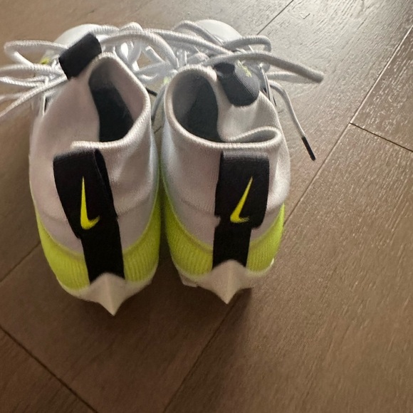 Nike Vapor Edge Pro 360 Football Cleats - Picture 5 of 6